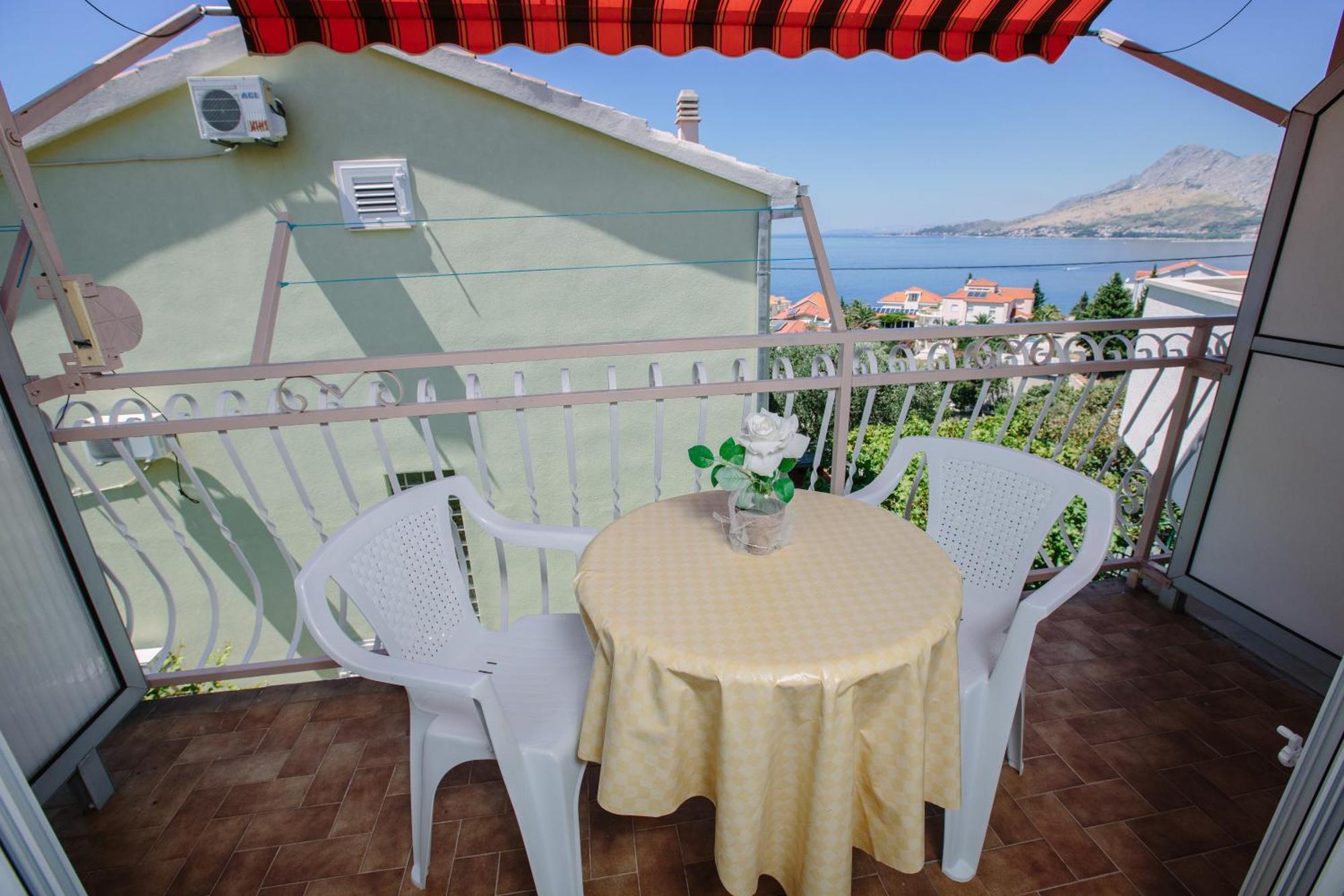 Apartmani Miljak Omiš Quarto foto