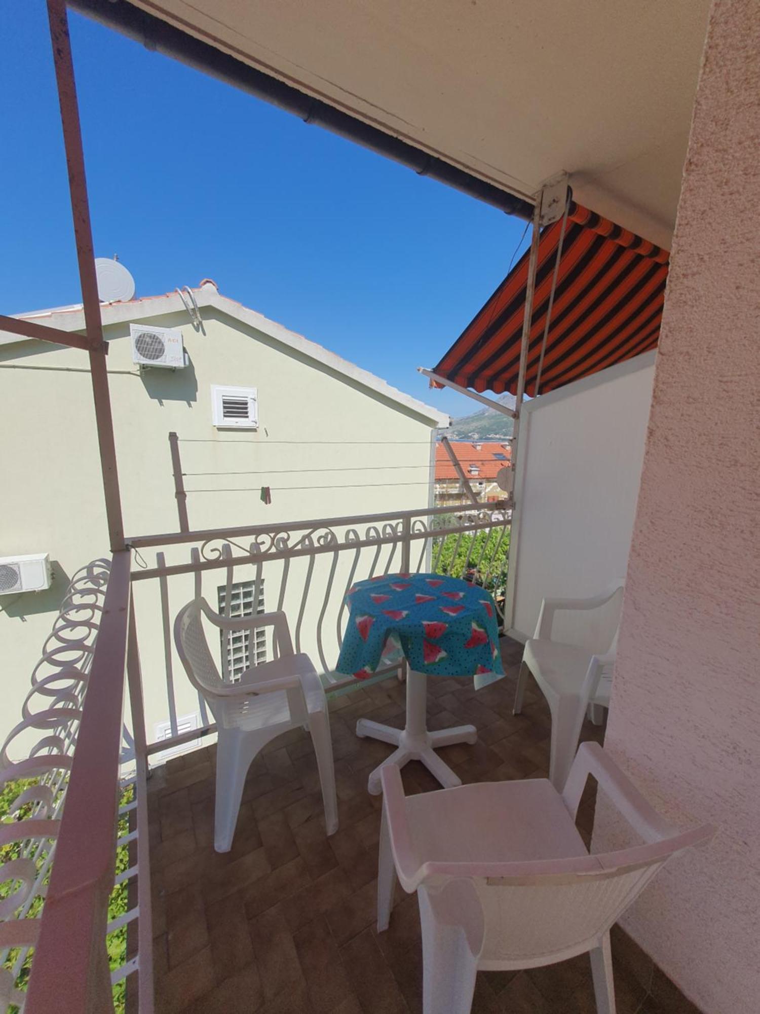 Apartmani Miljak Omiš Quarto foto